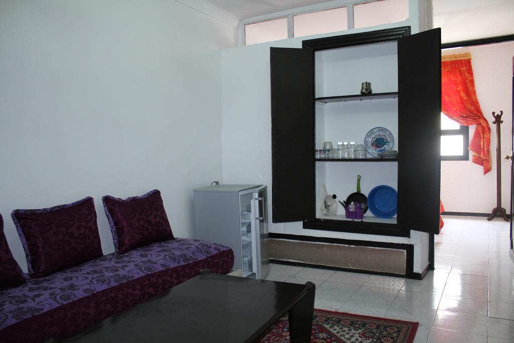 Appart'Hotel Nezha Tangier Bagian luar foto